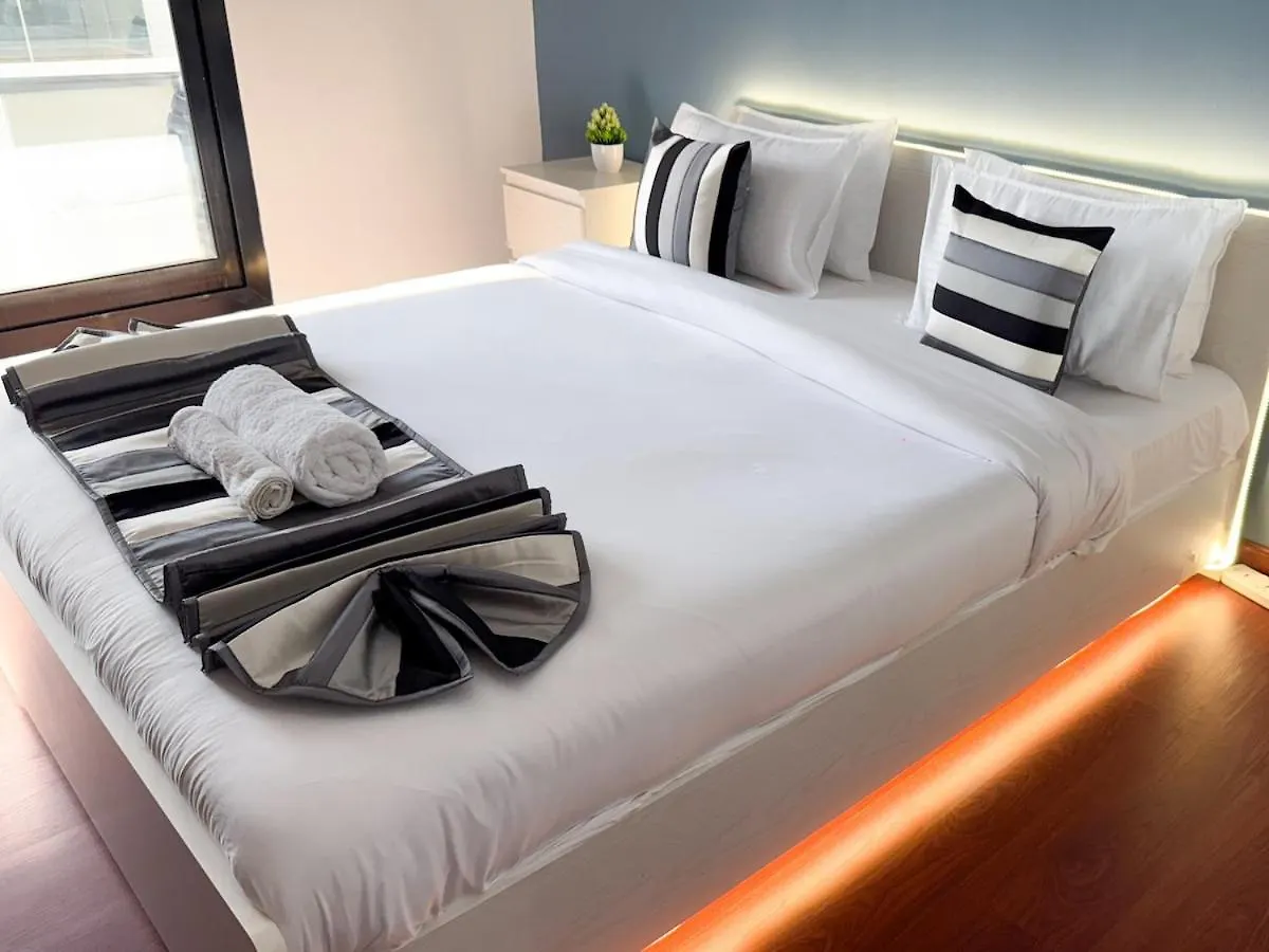 Perfect Location! Near Jbr & Metro Apartment Dubai 0*,  United Arab Emirates