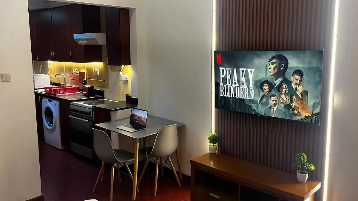 Perfect Location! Near Jbr & Metro Apartment Dubai 0*,